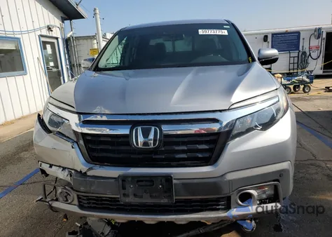 2018 Honda Ridgeline Rtl z USA, uszkodzony, nr VIN 5FPYK3F7XJB002495